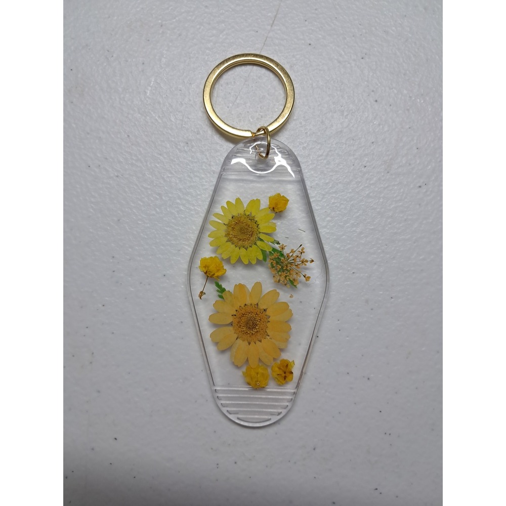 Keychain Yellow Floral Clear Gold Ring‎